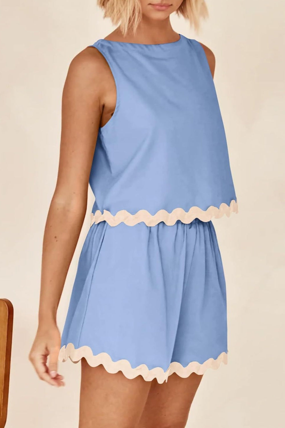 "Greenlie" Contrast Trim Sleeveless Top and Shorts Set