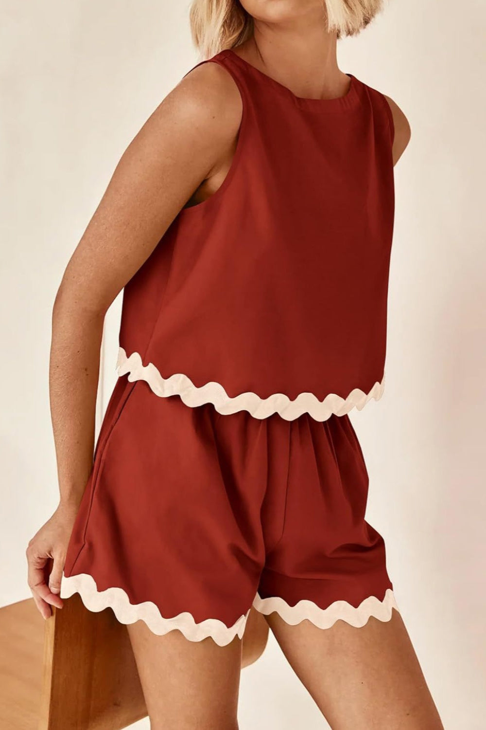 "Greenlie" Contrast Trim Sleeveless Top and Shorts Set