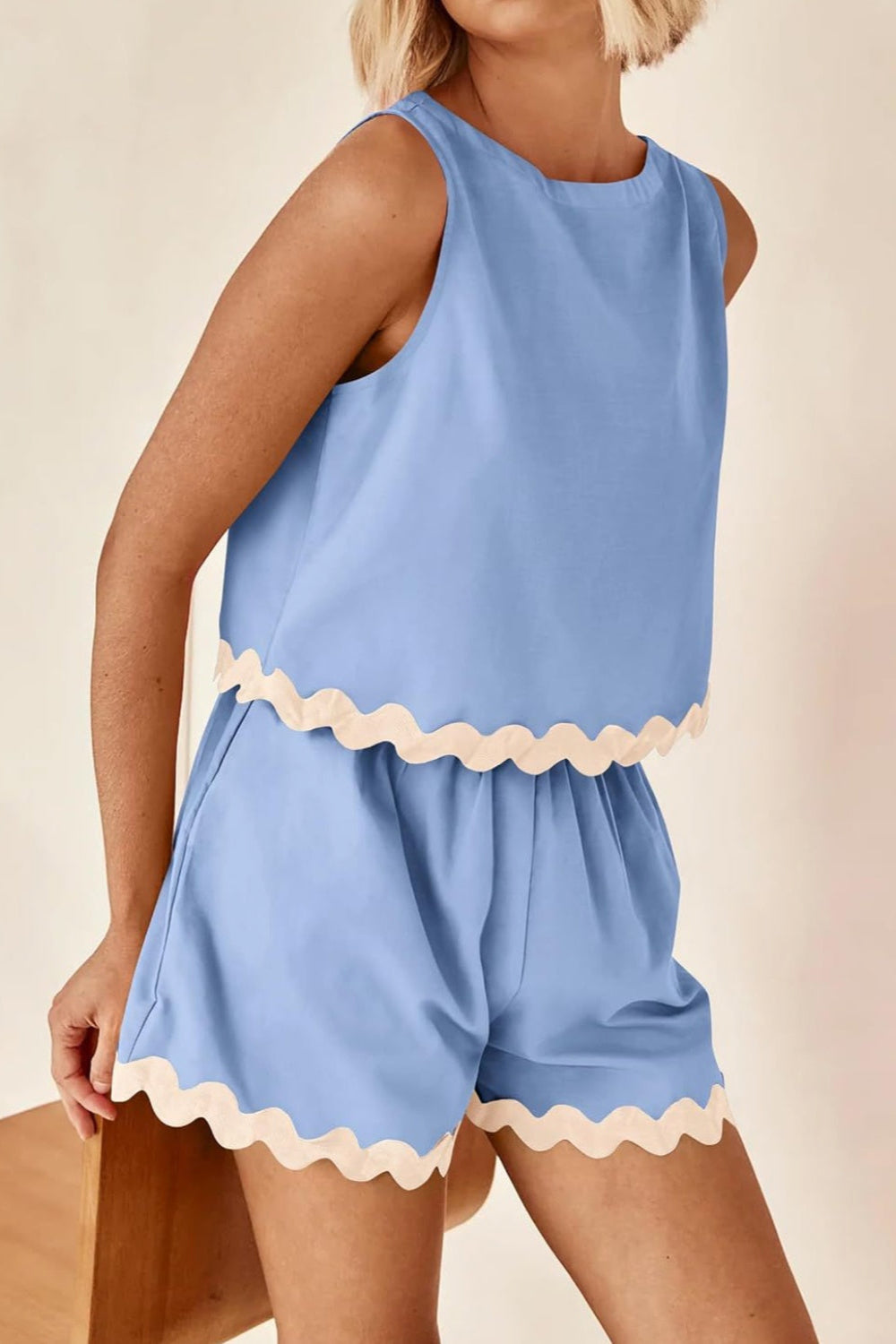 "Greenlie" Contrast Trim Sleeveless Top and Shorts Set