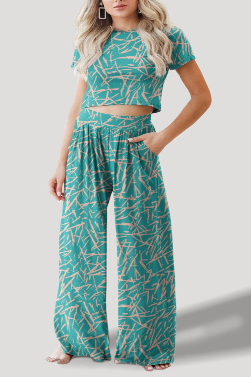 'HADLEY' Printed Round Neck Short Sleeve Top and Pants Set