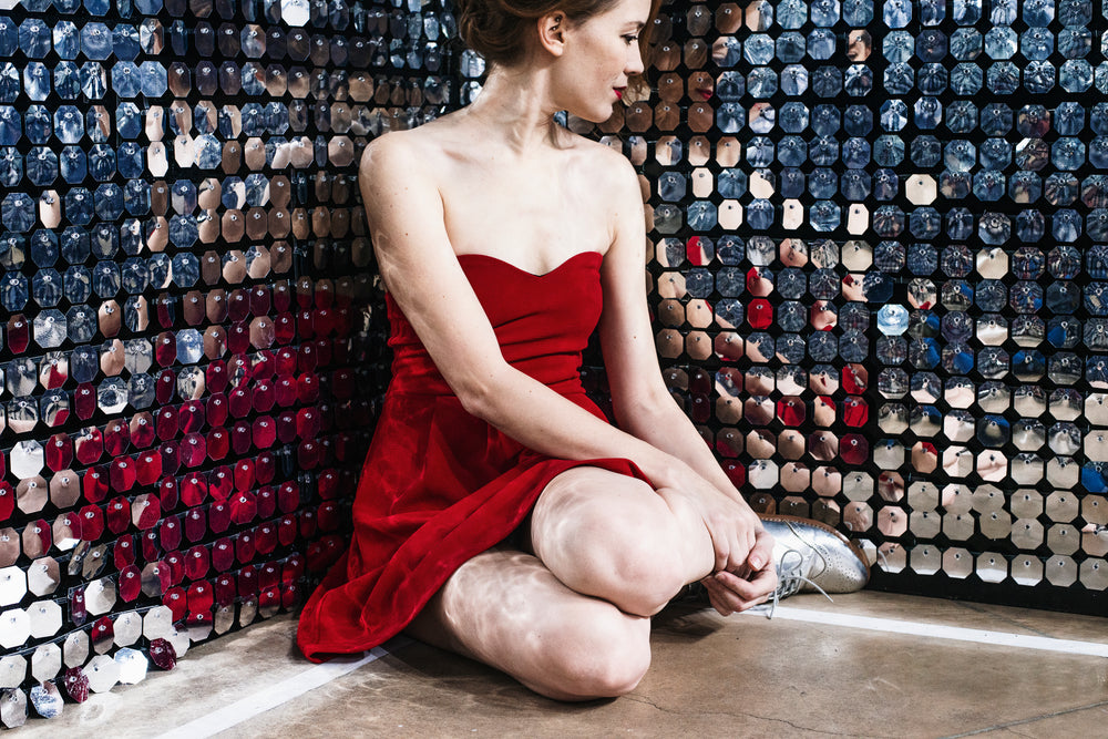 DRESSES/SKIRTS