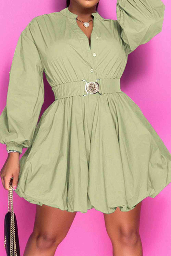 
                  
                    'Brielle' Notched Button Up Balloon Sleeves Dress
                  
                