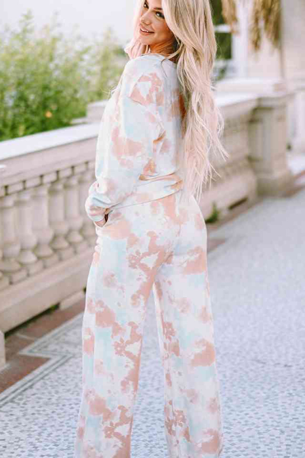 
                  
                    Printed Long Sleeve Top and Wide Leg Pants Lounge Set
                  
                